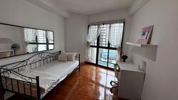 Woodsvale (D25), Condominium #563726581